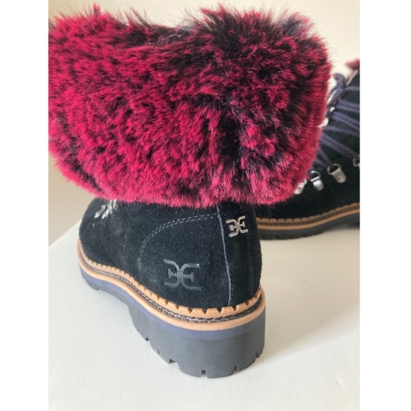 Sam Edelman Black Lace up ankle boots with red faux fur ankle trim size 7.5 - Picture 4 of 9